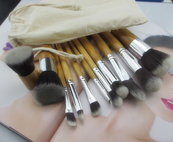 MakeUp Tools Set 11pcs Wooden Kabuki Powder Foundation Brush